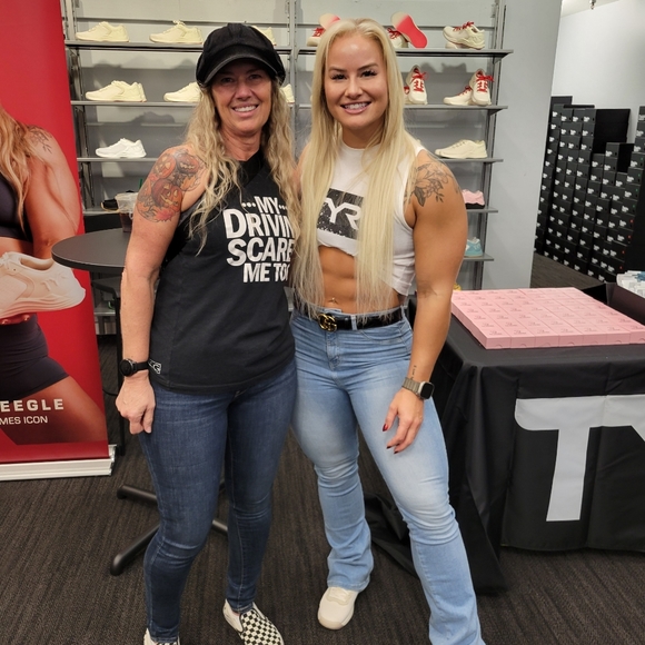 Meet your Posher, Rochelle - Picture 10 of 10